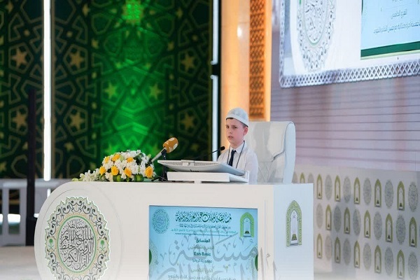 یک مرحله تا پایان کار نمایندگان ایران در مسابقات قرآن عربستان + فیلم و عکس