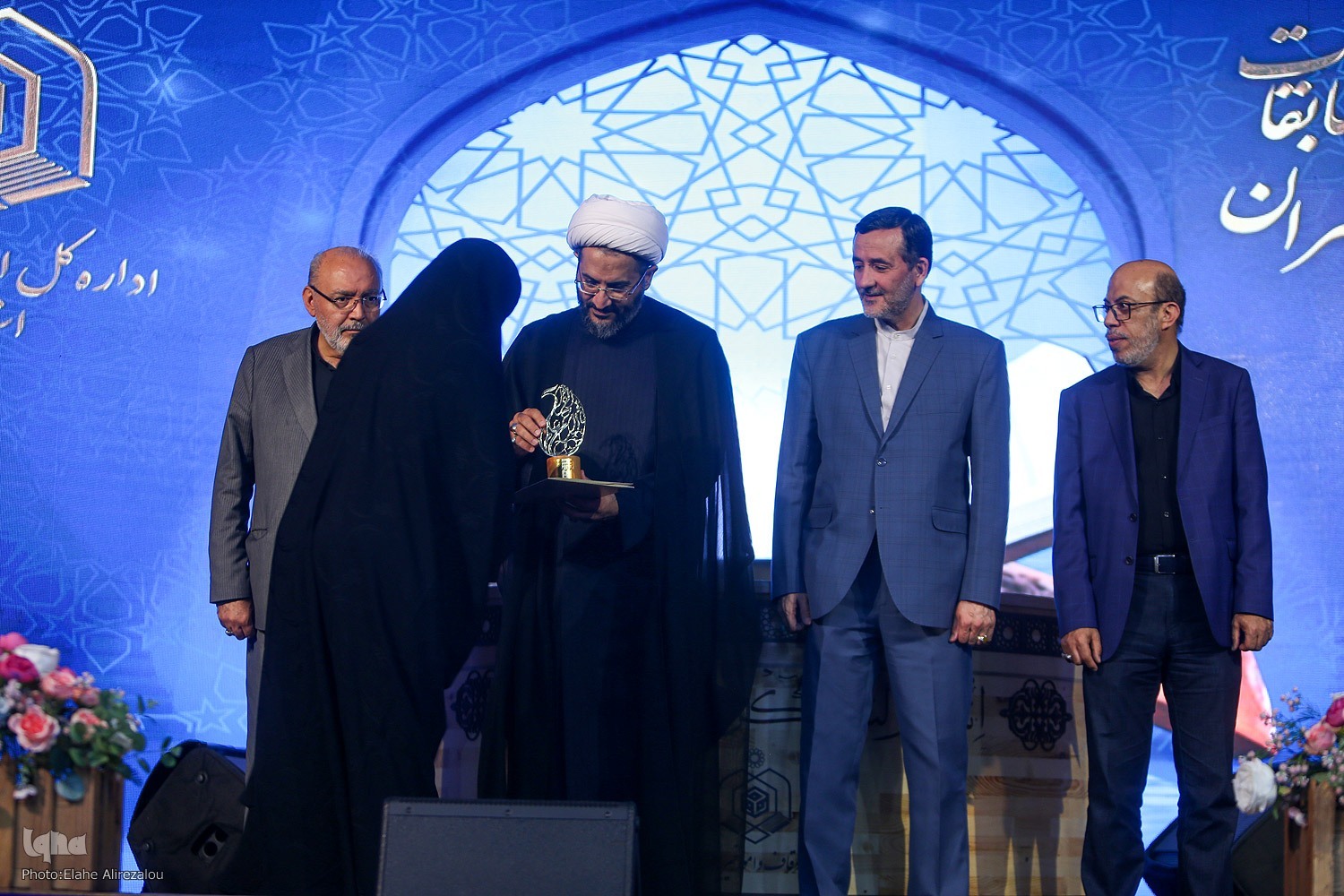 از توقعات رئیس سازمان اوقاف از قاریان و حافظان تا تجلیل از برگزیدگان قرآنی