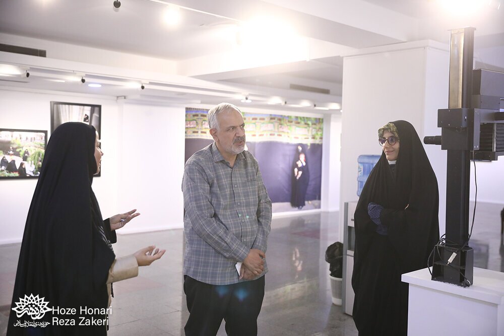 احمد مسجدجامعی در «مجلسِ پرده‌نشینان» حاضر شد