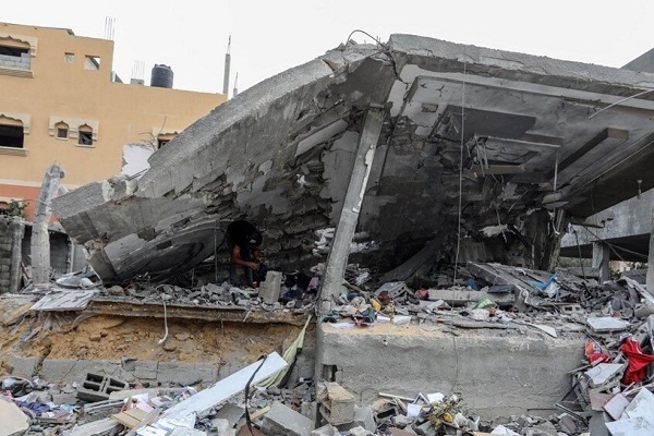 از شهادت 11 فلسطینی در در بمباران بامداد امروز مرکز غزه تا دیدار رهبران جهاد و حماس در دوحه