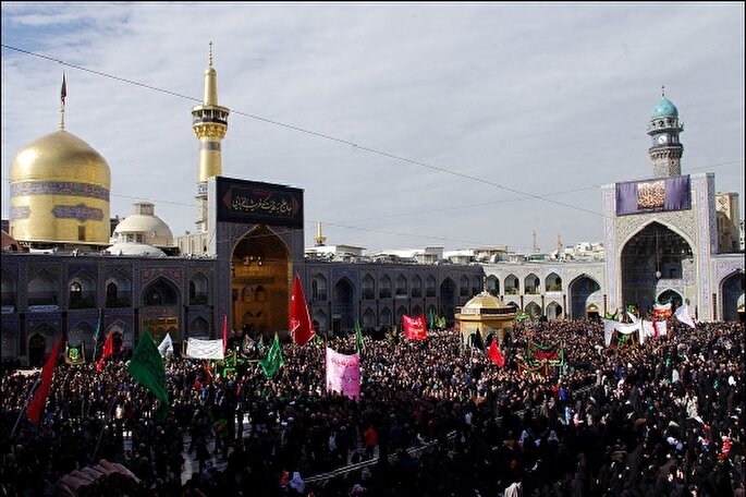 تیزر | عزاداری حسینیان اردبیل در حرم مطهر رضوی