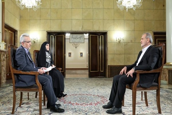 وفاق را در چارچوب قانون و سیاست‌های کلی عملی کنیم