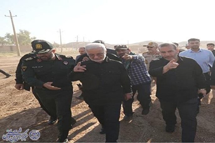 بازدید وزیر کشور از مرز خسروی