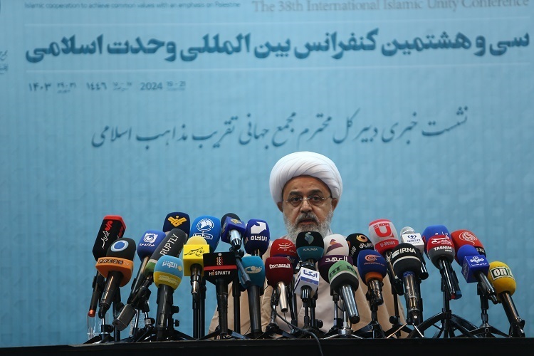 حجتالاسلام والمسلمین شهریاری، دبیرکل مجمع جهانی تقریب مذاهب اسلامی حجتالاسلام والمسلمین شهریاری، دبیرکل مجمع جهانی تقریب مذاهب اسلامی