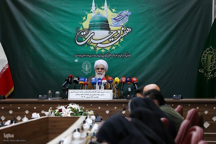 حجت‌الاسلام والمسلمین محمدحسن اختری، رئیس ستاد مرکزی بزرگداشت هفته وحدت