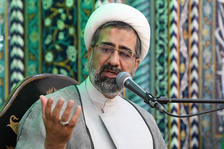 رونمایی از دانشنامه حقوق و ادامه حواشی «شبه‌علم»