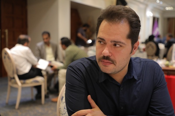 جهت انتشار برای شنبه//// حضور پُرشور زانران ایرانی اثبات عدم واهمه از داعش بود / جنجال عکسی داشت به نام «رویترز» تمام می‌شد + صوت