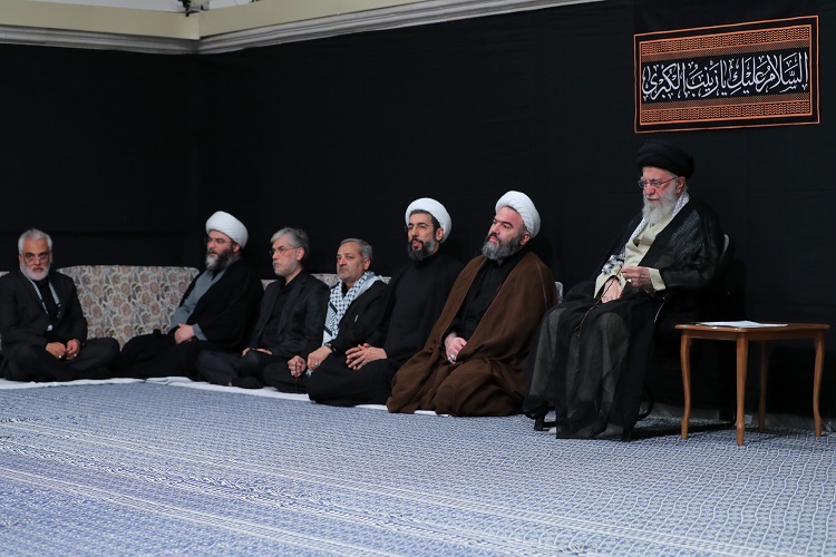 عزاداری هیئت‌های دانشجویی با حضور رهبر معظم انقلاب