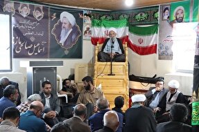 حضور مردم در کنار ولایت و مبارزه با تمام فتنه‌ها کارساز بود