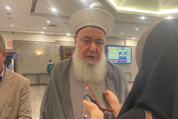 آماده/ مصاحبه غازی حنینه