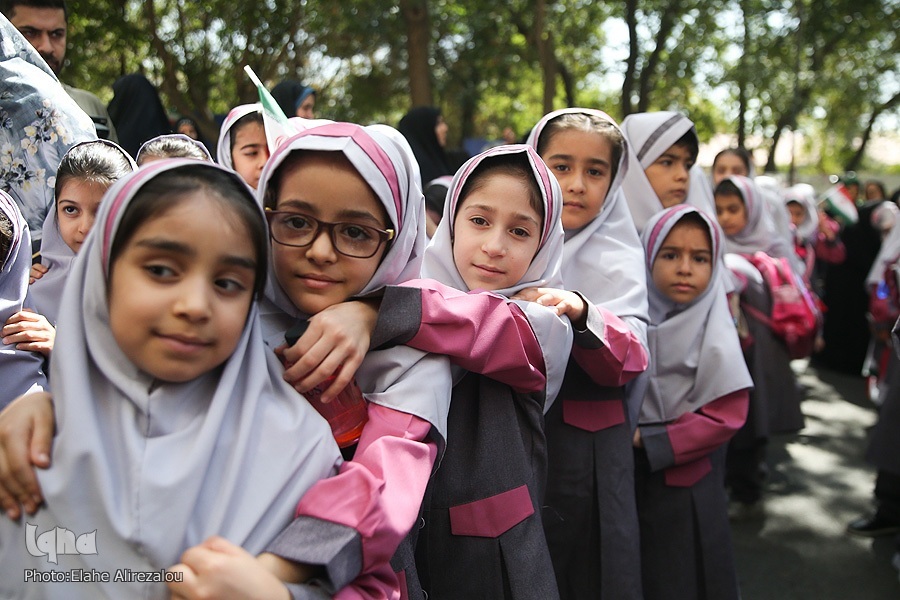 مشارکت و گفتمان دو بال مدرسه اثرگذار مشارکت و گفتمان دو بال مدرسه اثرگذار