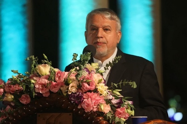 از ادای دین ادیبان و شاعران به «سید مقاومت» تا آغاز عطر قرآن حافظ