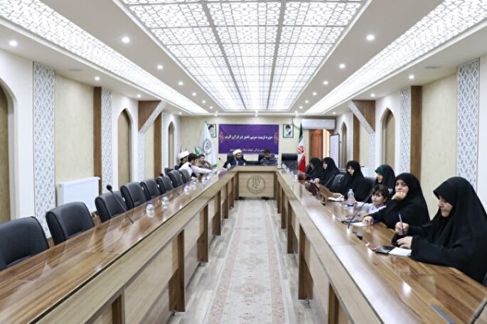 آغاز دوره تربیت مربی «تدبر در قرآن» در اردبیل