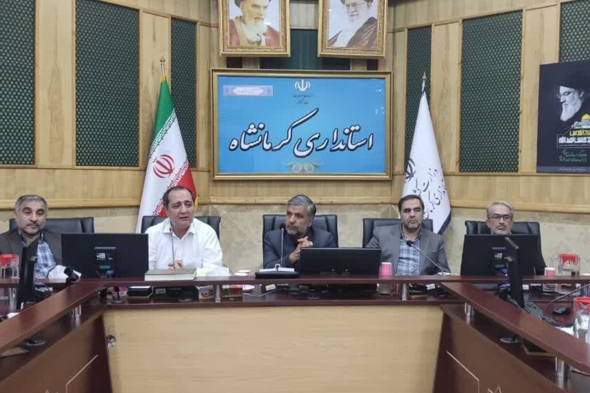 برپایی جلسه هم‌اندیشی قاریان و حافظان قرآن در استان‌های کرمانشاه و کردستان