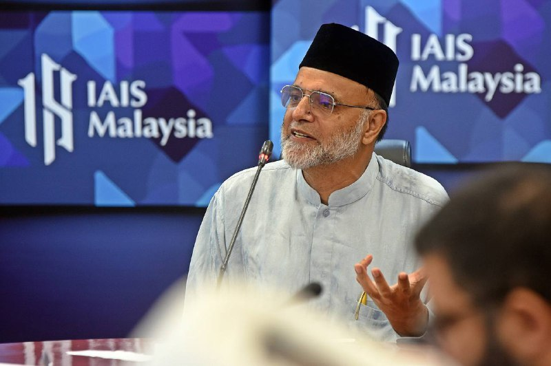 قرآن پژوهی؛ راهبردی‌ترین عرصه‌ مطالعات درون‌دینی و برون‌دینی