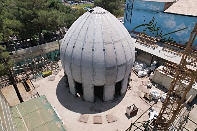 گنبد تل زینبیه از کرمان راهی کربلا شد