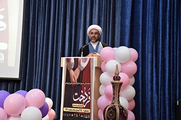 شکوه دختر ایرانی را در پوشش اسلامی به منصه ظهور برسانیم