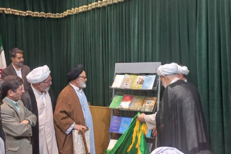 ارسال/ بیشتر اختلافات مذهبی ناشی از بی‌اطلاعی از همدیگر است