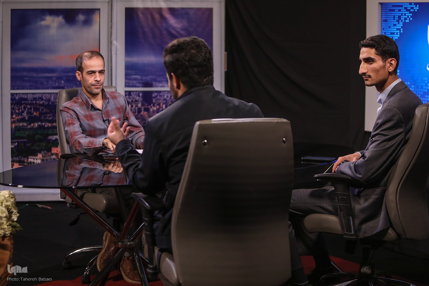 گسترده نبودن فضای قرآنی دانشگاه را در جامعه ریشه‌یابی کنیم + فیلم و عکس