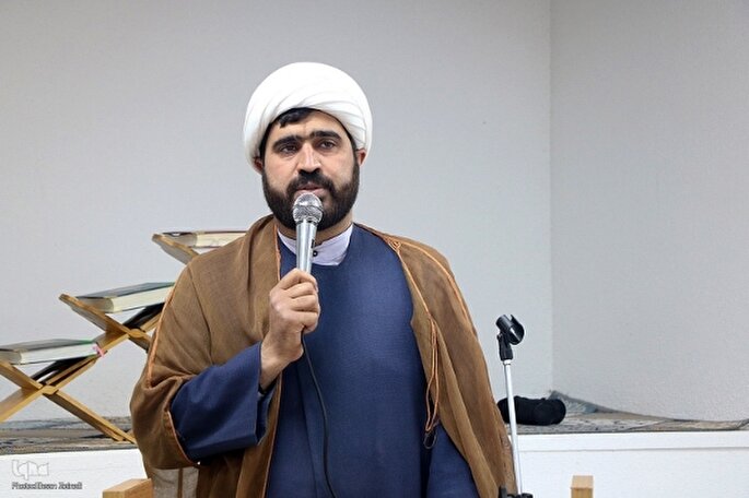 اهدای جوایز طرح تشویقی حفظ عمومی قرآن در یزد