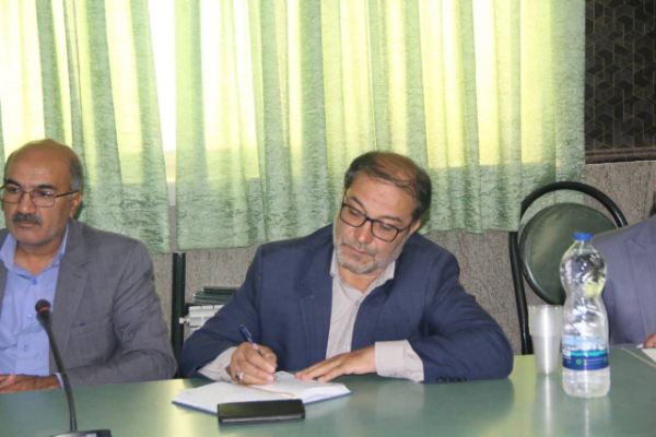 خدمت‌رسانی به نیازمندان و خانواده‌های احسان‌پذیر در رابر