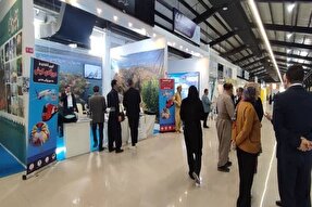 گردشگری محور اصلی توسعه کشور است