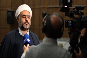 تعالی روحی دانش‌آموزان در کنار رشد علمی مورد توجه باشد