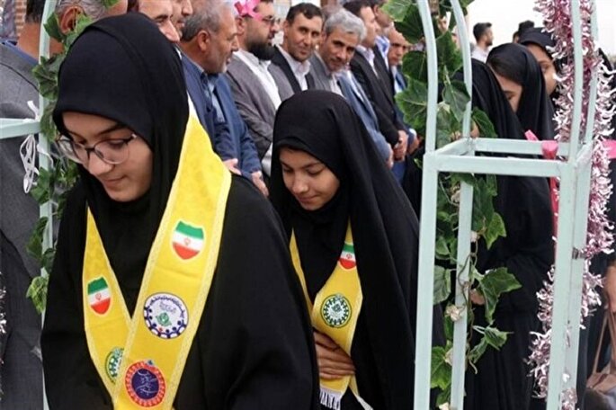 اعزام دانش‌آموزان کهگیلویه‌وبویراحمد به مشهد مقدس