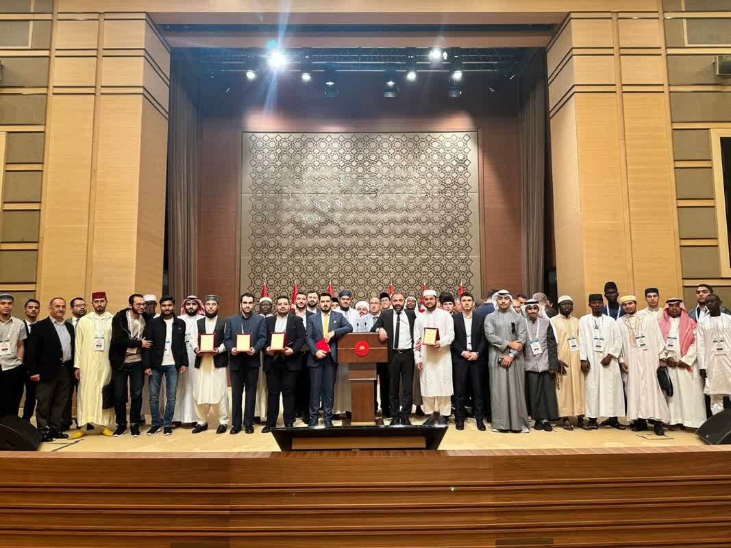 افتخارآفرینی 2 نماینده ایران در مسابقات قرآن ترکیه + عکس