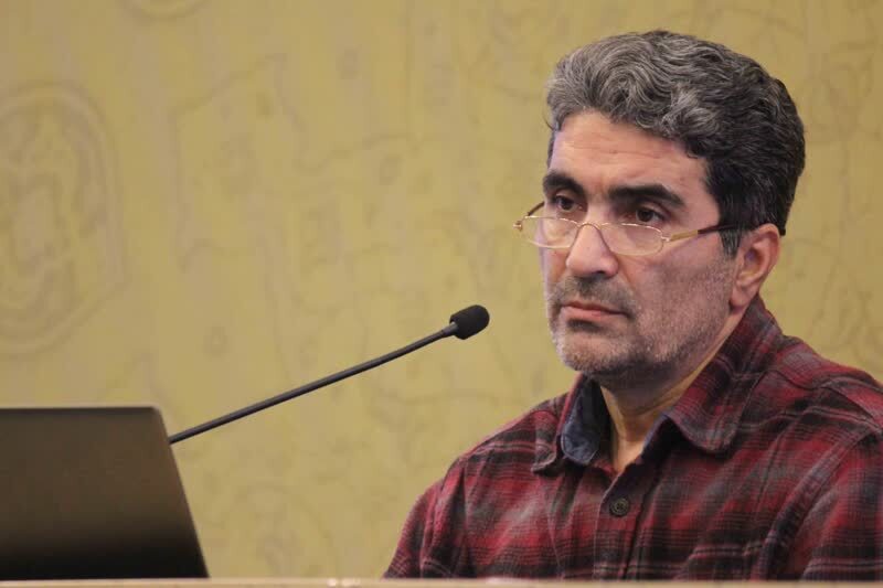 استفاده از واژه «تذکیر» به جای «تبلیغ» در مأموریت قاری قرآن