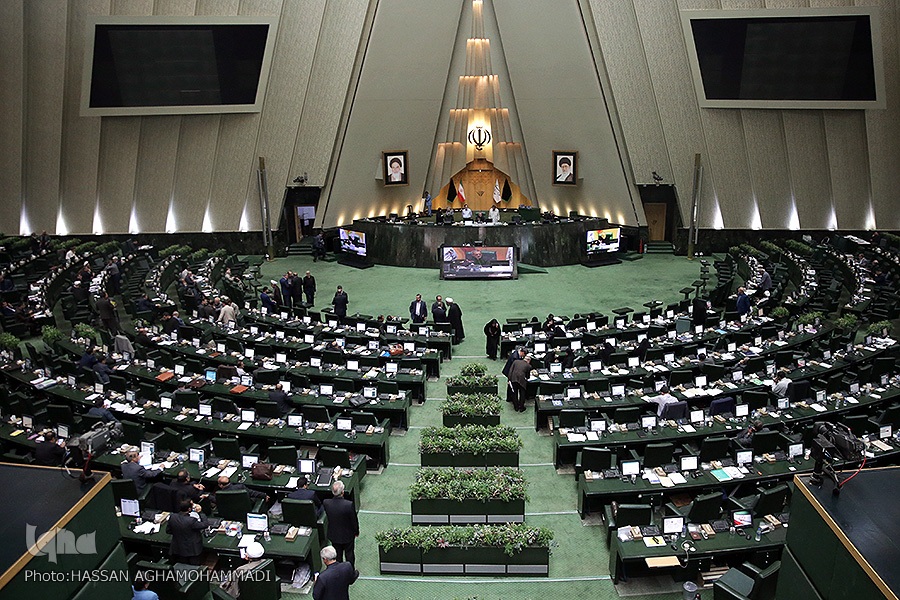 جلسه مشترک مجلس و دولت به صورت غیرعلنی برگزار شد جلسه مشترک مجلس و دولت به صورت غیرعلنی برگزار شد