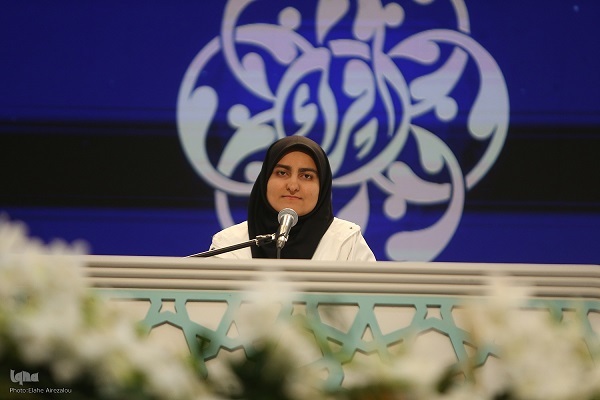 ستاره اصغری حافظ کل قرآن