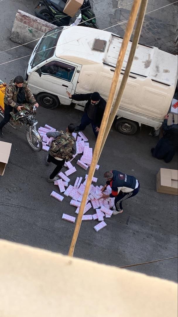 غارت خانه بشار اسد توسط نیروهای مسلح و تعرض به سفارت ایران در دمشق + فیلم غارت خانه بشار اسد توسط نیروهای مسلح و تعرض به سفارت ایران در دمشق + فیلم