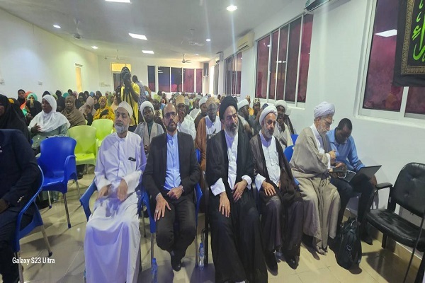 برگزار نشست علمی مبلغان مکتب اهل بیت (ع) تانزانیا با نماینده مقام معظم رهبری در امور حج و زیارات + عکس برگزار نشست علمی مبلغان مکتب اهل بیت (ع) تانزانیا با نماینده مقام معظم رهبری در امور حج و زیارات + عکس