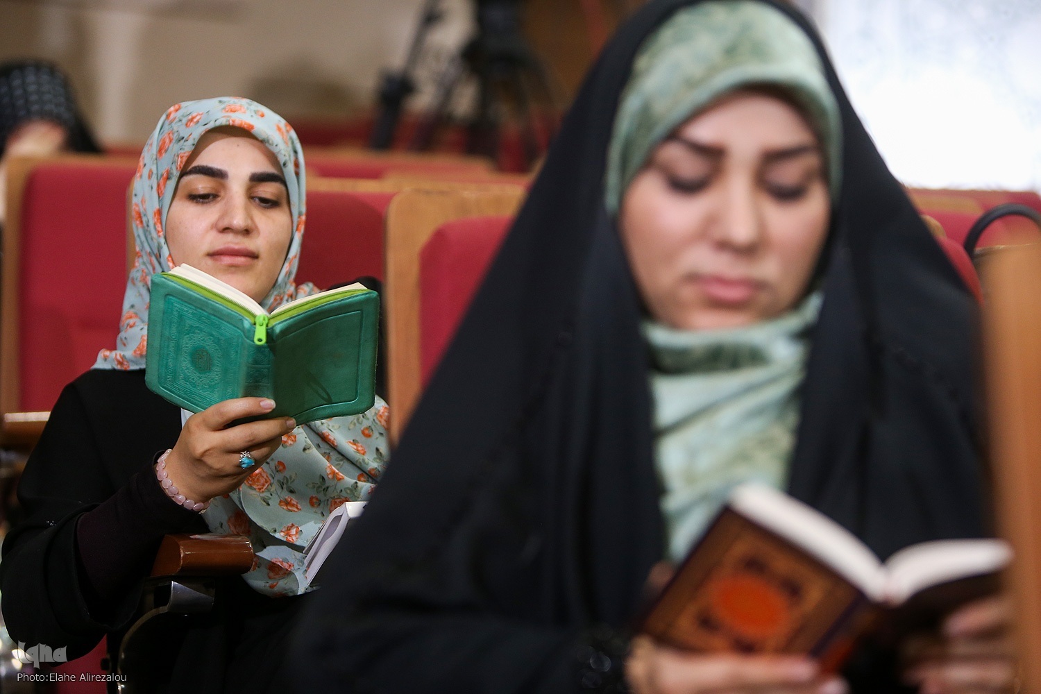 مسئله آلودگی هوا و رویدادهای اجتماعی که تعطیل نشد