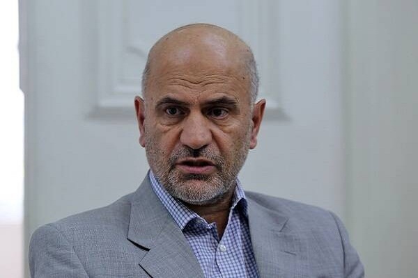 فرشاد مؤمنی فرشاد مؤمنی