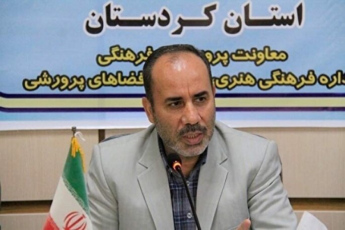 نمازخانه مدارس برای اقامه نماز جماعت تجهیز شود