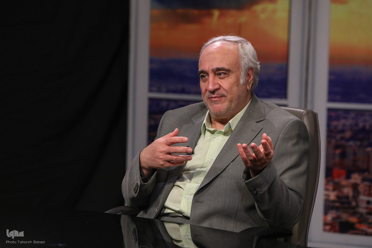 هدایت خاموش: کلید تربیت دینی نسل جدید هدایت خاموش: کلید تربیت دینی نسل جدید