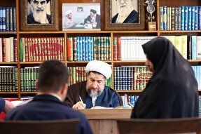 عکس | دیدار اقشار مختلف مردم با امام جمعه تبریز