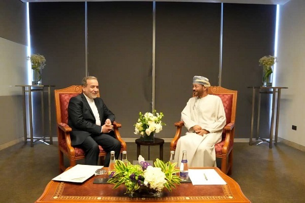 دیدار وزرای امور خارجه ایران و عمان دیدار وزرای امور خارجه ایران و عمان