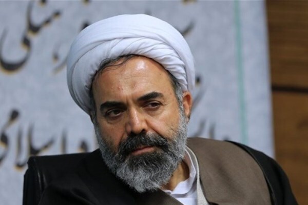 نشست مسئولان نهاد نمایندگی مقام رهبری در دانشگاه آزاد برگزار می‌شود