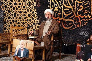 ویژگی همنشینان با قرآن در سجایای اخلاقی استاد عبایی + عکس