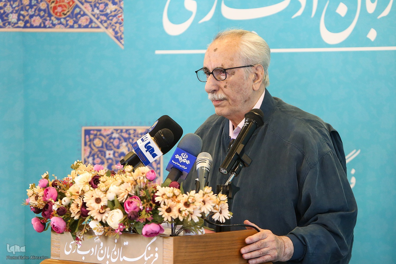 قرآن‌پژوهی حاصل ابداع استاد خرمشاهی است