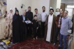 دیدار شهردار تبریز با خانواده شهیدان «عزتی» و «خیال‌پرست»