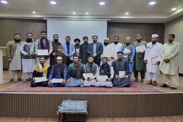 برگزاری نخستین کارگاه آموزش فنون تلاوت در پیشاور پاکستان + عکس