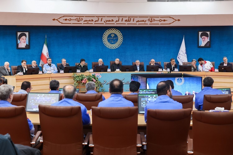 پزشکیان در نشست با استانداران و اعضای ستاد سفرهای نوروزی پزشکیان در نشست با استانداران و اعضای ستاد سفرهای نوروزی