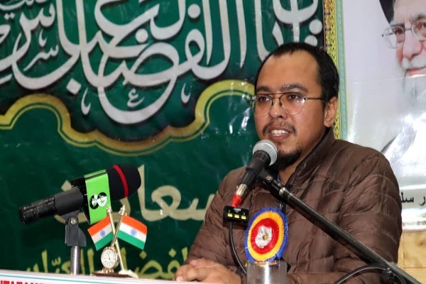 ارسالی///// برنامه پوششی ارسال صبح پنجشنبه یا زودتر////// «مقاومت» نه موضعی نظامی که شیوه‌ای اخلاق‌محور برای زیستن است