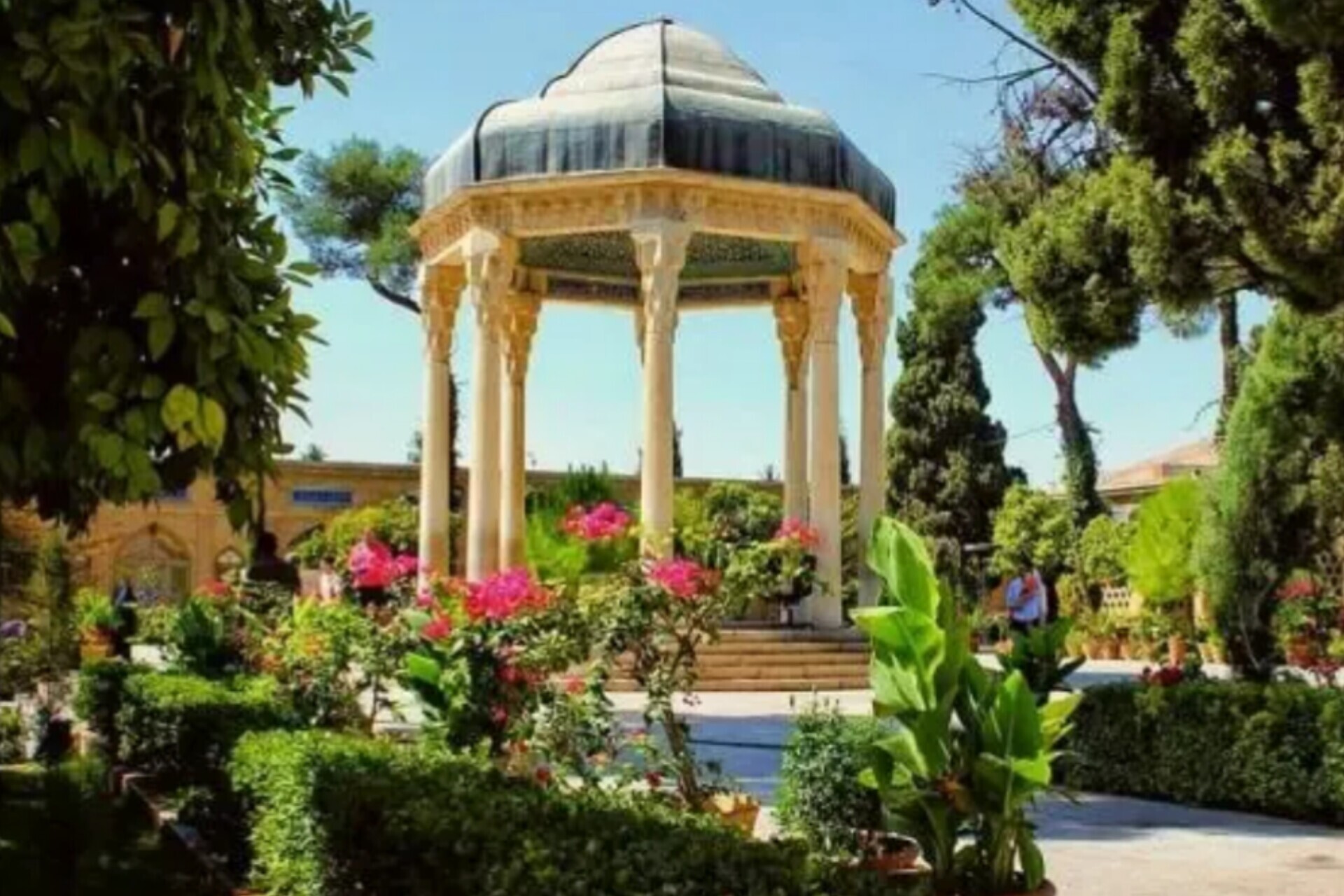 عشق؛ هنر شریف رهایی از خود و راه رسیدن به هستی