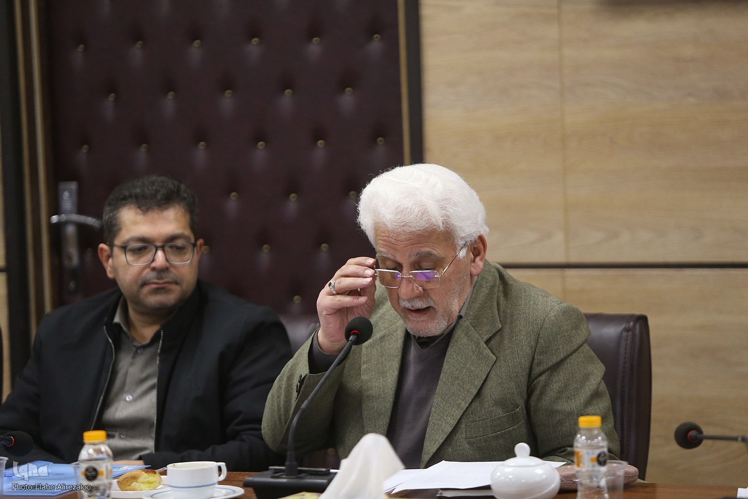 ارسالی/راه نجات تفکر در ایران، بیداری خرد جاودان ایرانی است ارسالی/راه نجات تفکر در ایران، بیداری خرد جاودان ایرانی است