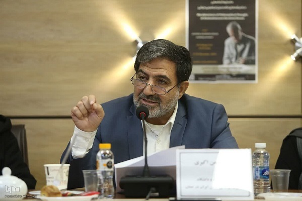 در حال تکمیل /دینانی؛ از محیای فلسفی تا گشودن افق‌های تازه گفت‌وگو میان عرفان و مطالعات اجتماعی